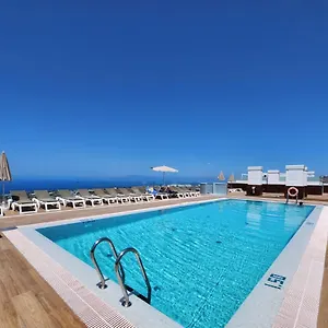 chill-out-tesoro.adeje-hotels.com/